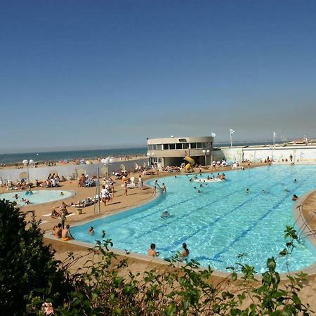 La Reine Des Plages Cls Deauville Trouville-sur-Mer Buitenkant foto